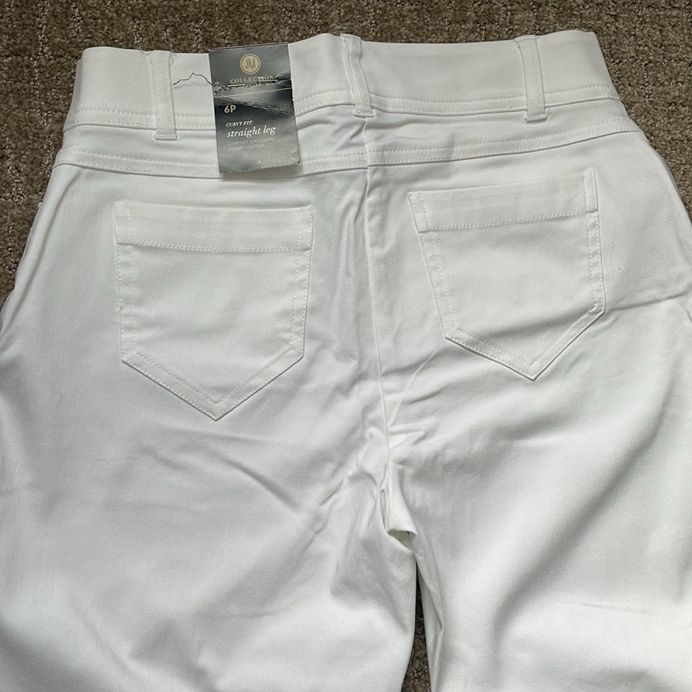 Collection White Pant - Picture 4 of 6